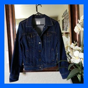 * BEAUTIFUL JEAN JACKET *
